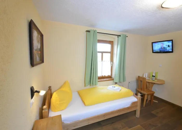 Landgasthof & Koehlerhuette Отель Дрезден