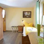 Landgasthof & Koehlerhuette *