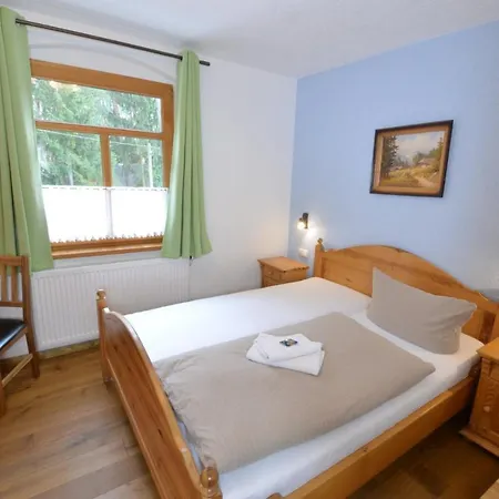 Koehlerhuette Hotel *