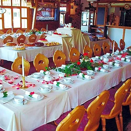 Landgasthof & Koehlerhuette * דרזדן